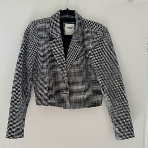 Abercrombie and Fitch size small houndstooth cropped blazer - like new